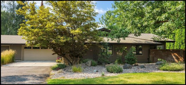 2221 E Rockwood Blvd, Spokane, WA 99203