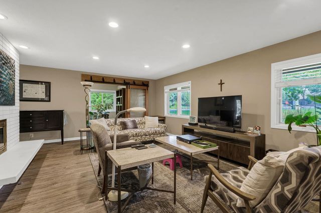 2221 E Rockwood Blvd, Spokane, WA 99203