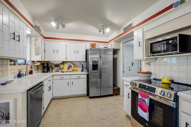 5135 E Camino Alisa, Tucson, AZ 85718