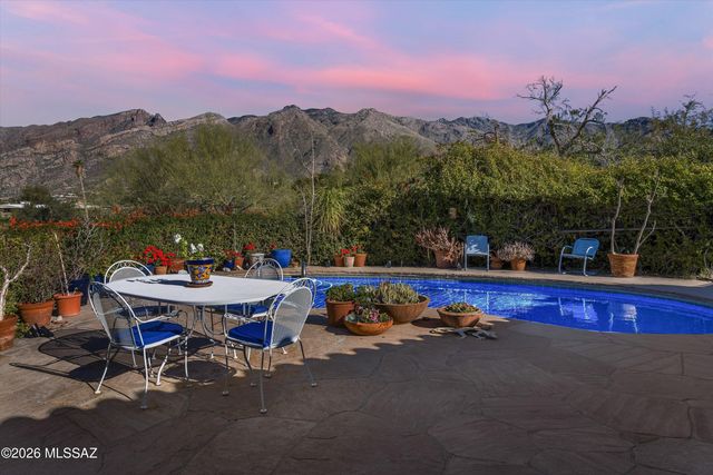 5135 E Camino Alisa, Tucson, AZ 85718