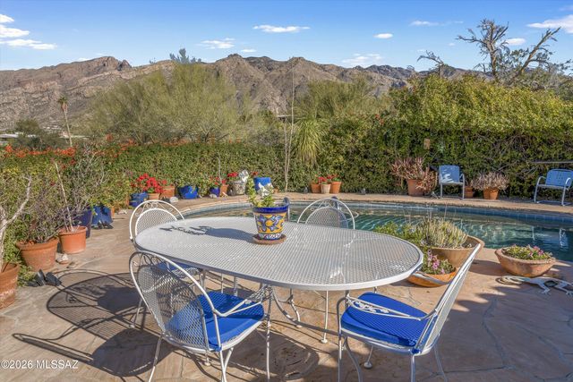 5135 E Camino Alisa, Tucson, AZ 85718