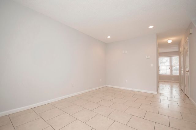 9 Anderson Avenue B, Charleston, SC 29412