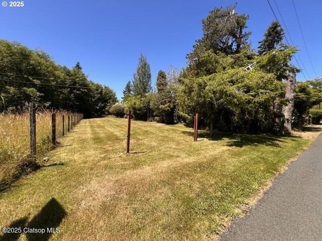 92768 PEARSON Rd, Astoria, OR 97103