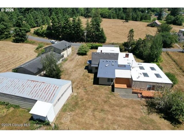 92768 PEARSON Rd, Astoria, OR 97103