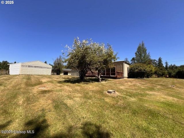92768 PEARSON Rd, Astoria, OR 97103