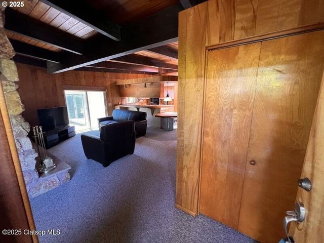 92768 PEARSON Rd, Astoria, OR 97103
