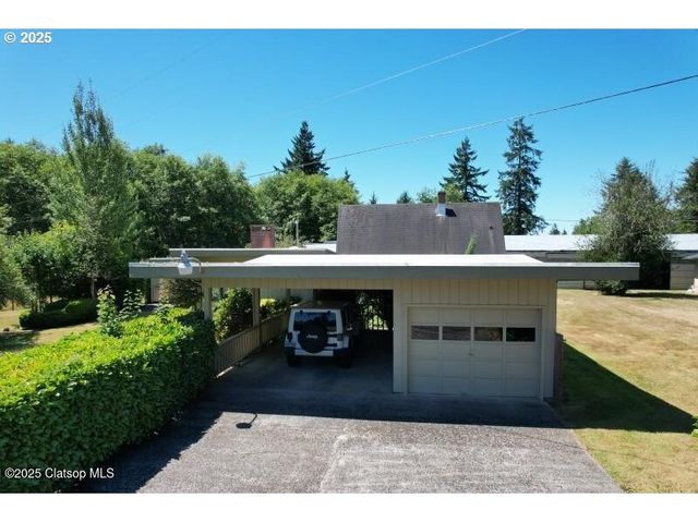 92768 PEARSON Rd, Astoria, OR 97103