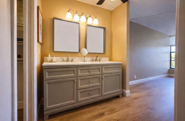 6 Royal Palm Way 310, Boca Raton, FL 33432