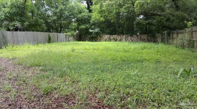3712 Theresa St, Pensacola, FL 32505