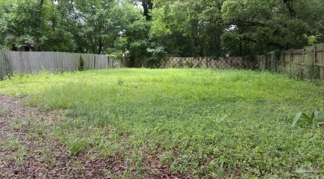 3712 Theresa St, Pensacola, FL 32505