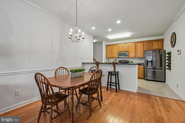 5 CHARLES CIR, Delanco, NJ 08075