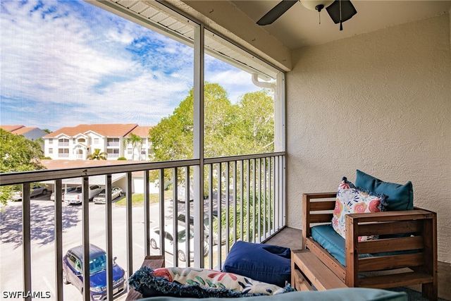 4620 Saint Croix LN 934, Naples, FL 34109