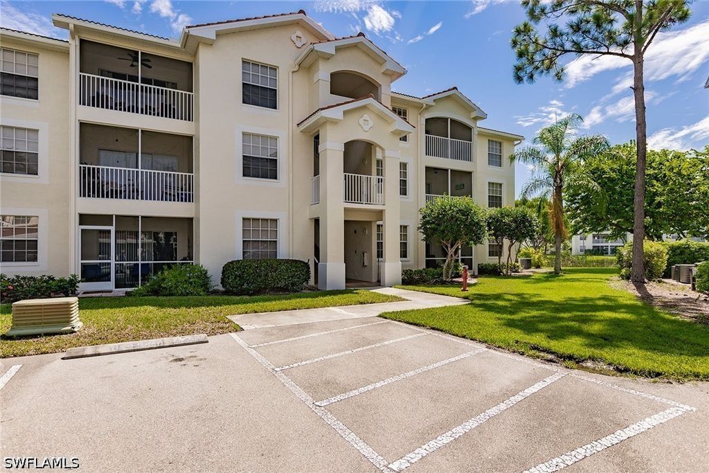 4620 Saint Croix LN 934, Naples, FL 34109