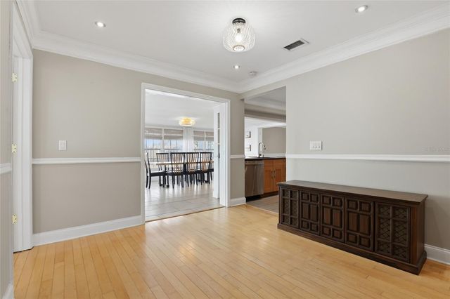 3827 SUGAR LANE, Sarasota, FL 34235