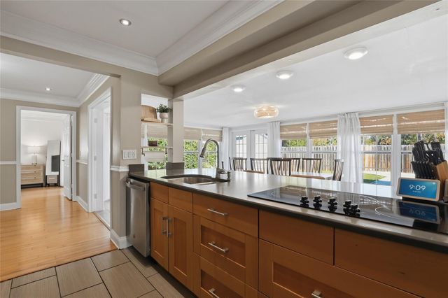 3827 SUGAR LANE, Sarasota, FL 34235