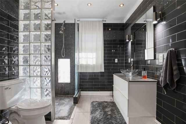 3827 SUGAR LANE, Sarasota, FL 34235