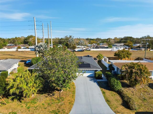 3827 SUGAR LANE, Sarasota, FL 34235