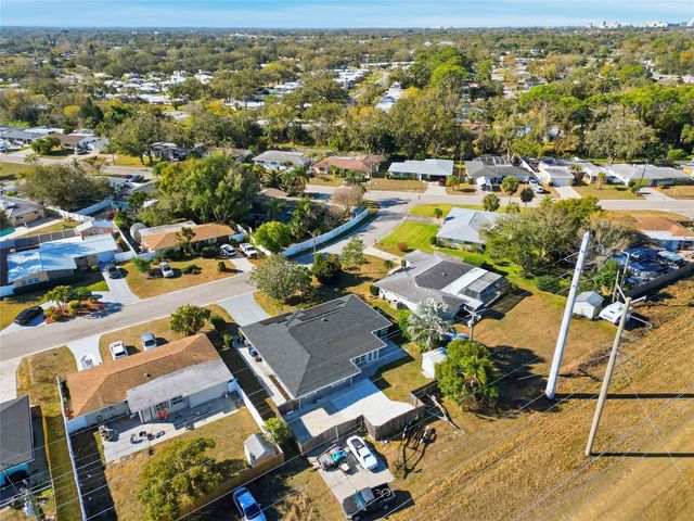 3827 SUGAR LANE, Sarasota, FL 34235