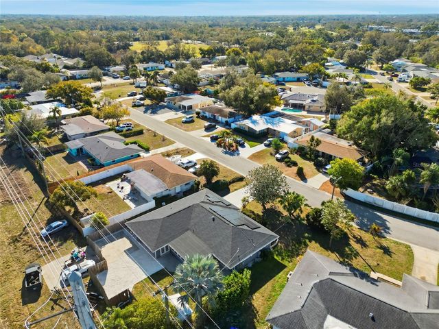 3827 SUGAR LANE, Sarasota, FL 34235