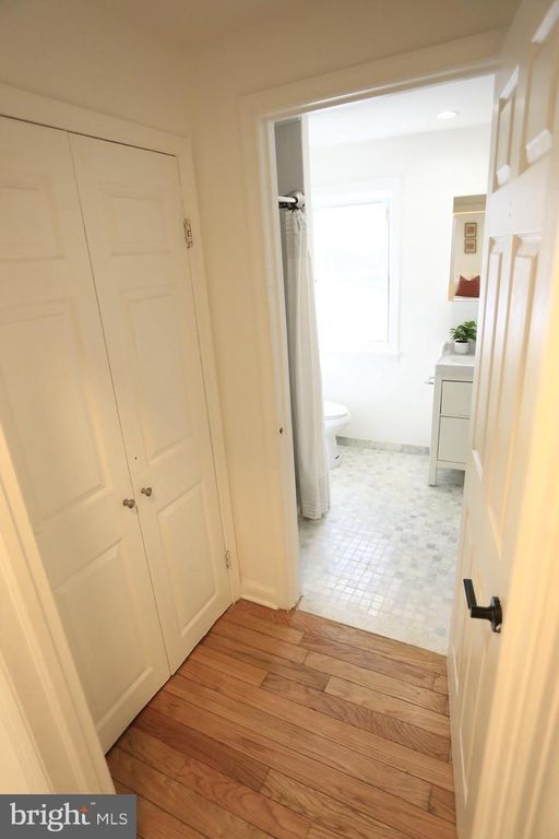 Image 13 of property listing at 29 E HENRIETTA ST, Baltimore, MD 21230