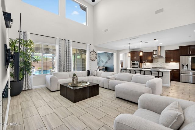 27134 N 71ST Avenue, Peoria, AZ 85383