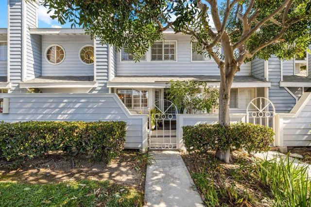 8120 Baymist Drive C, Huntington Beach, CA 92646