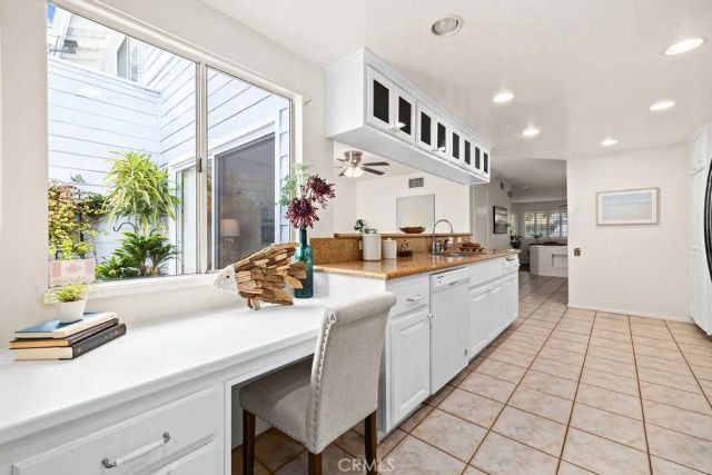 8120 Baymist Drive C, Huntington Beach, CA 92646