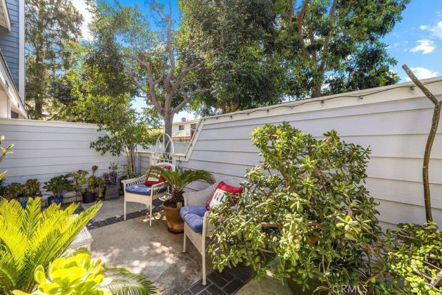 8120 Baymist Drive C, Huntington Beach, CA 92646