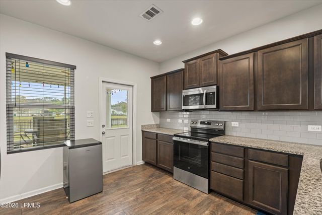 69 Saluda Way, Beaufort, SC 29906