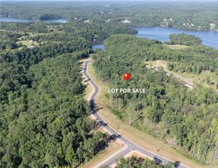 32 Fiji, Tuscaloosa, AL 35406