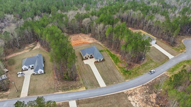143 Ashwood Ln., Mendenhall, MS 39114