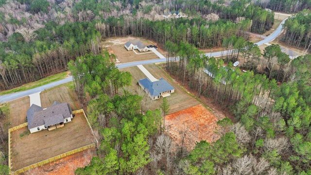 143 Ashwood Ln., Mendenhall, MS 39114