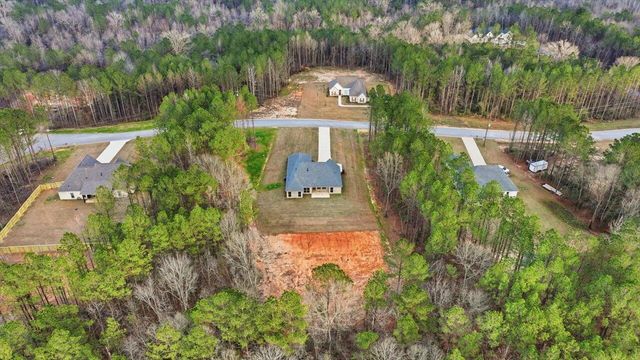 143 Ashwood Ln., Mendenhall, MS 39114