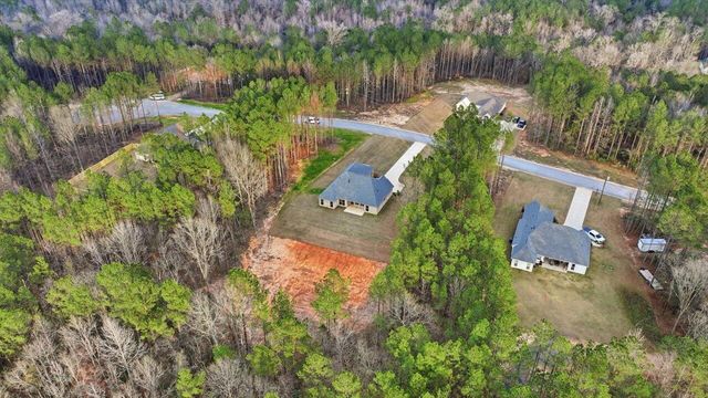 143 Ashwood Ln., Mendenhall, MS 39114