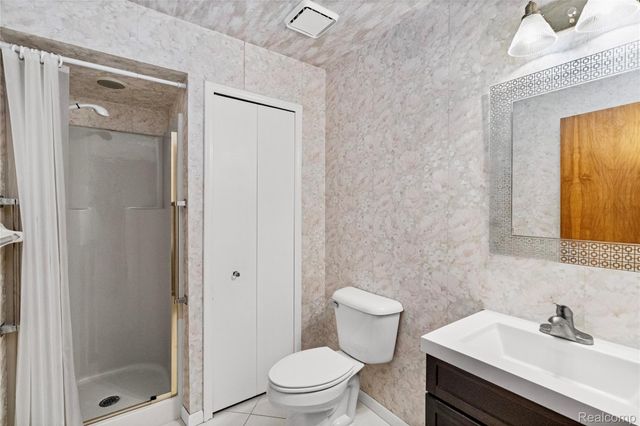 1448 Beaumont Court, Flushing, MI 48433