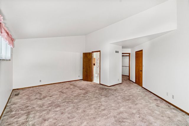 1448 Beaumont Court, Flushing, MI 48433