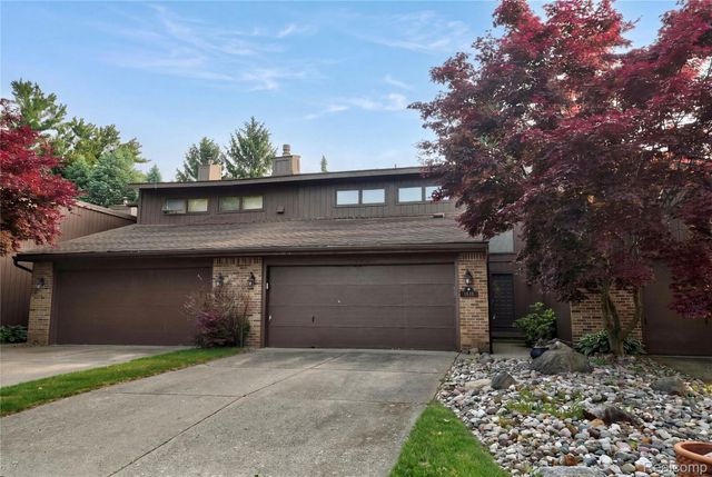 1448 Beaumont Court, Flushing, MI 48433