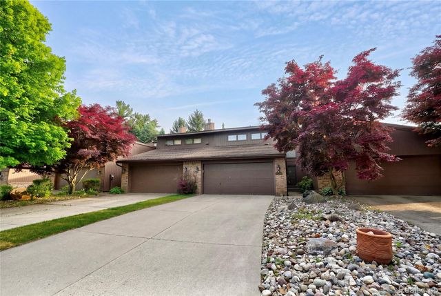 1448 Beaumont Court, Flushing, MI 48433