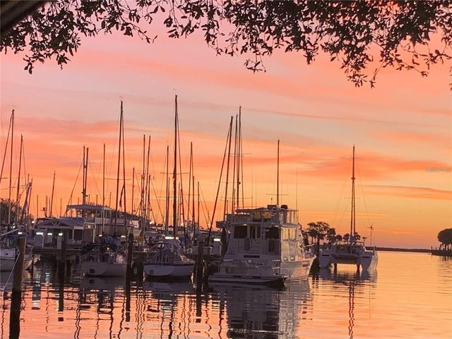 1000 COVE CAY DRIVE 5E, Clearwater, FL 33760