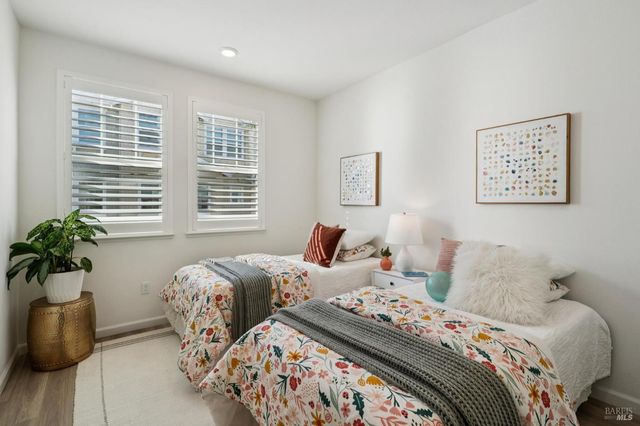 28 Lesina Way, Novato, CA 94945