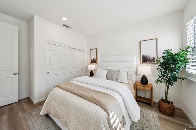 28 Lesina Way, Novato, CA 94945