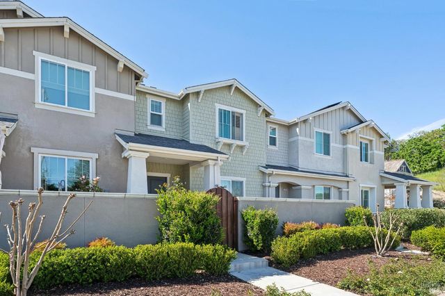 28 Lesina Way, Novato, CA 94945