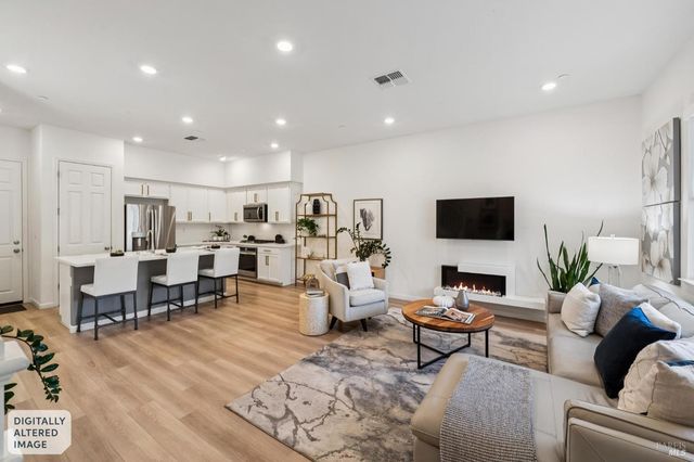 28 Lesina Way, Novato, CA 94945