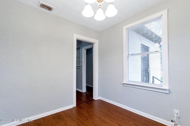 2862 WOODLAND Street, Jacksonville, FL 32209