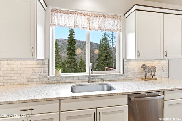 17740 Yellowstone Drive, Eagle River, AK 99577