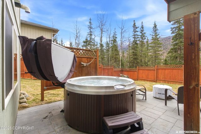 17740 Yellowstone Drive, Eagle River, AK 99577