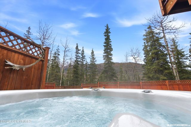 17740 Yellowstone Drive, Eagle River, AK 99577