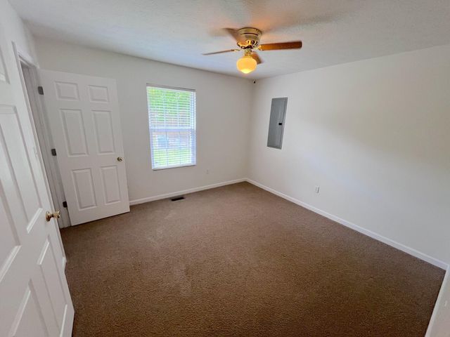 432 Scarlet Oak Drive, London, KY 40741