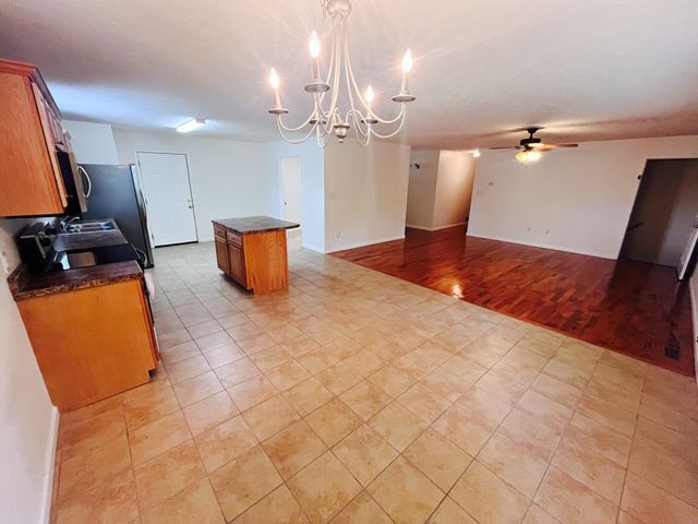 432 Scarlet Oak Drive, London, KY 40741