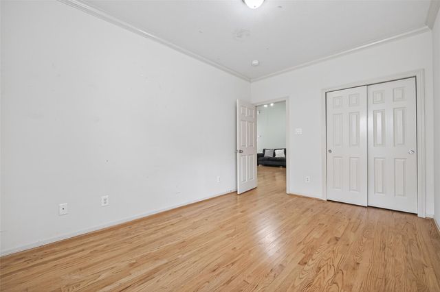 10134 Holly Chase Drive, Houston, TX 77042